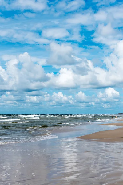 Мальовничий Вид Балтійське Море Блакитне Хмарне Небо — стокове фото