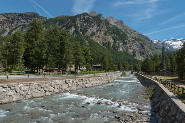 Cime Cielo Nelle Alpi Italia — Foto Stock