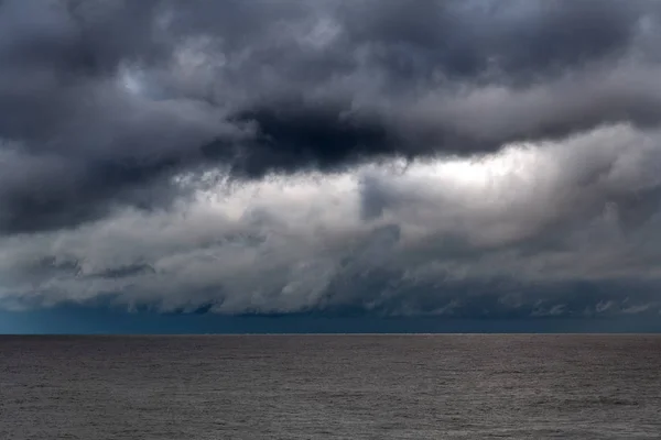 Бурхлива Хмари Над Балтійського Моря — стокове фото