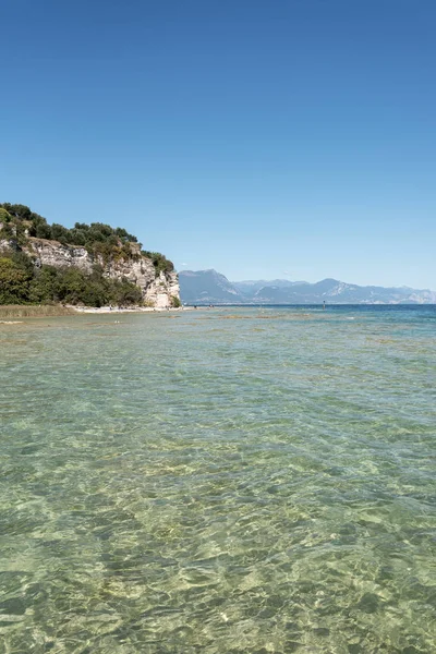 Мальовничий Вид Красиві Озера Гарда Італія — стокове фото