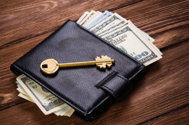 İş anahtarı altında