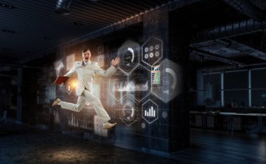 Hayat onun etkin durumunda. Karışık teknik