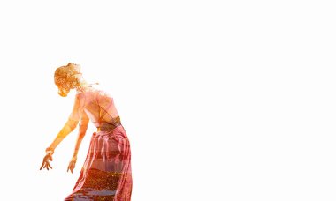 Dans tutkusu olduğunu