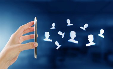 İnsanlar bağlanan cihazlar. Karışık teknik