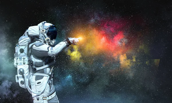 Spaceman och hans uppdrag. Blandade medier — Stockfoto