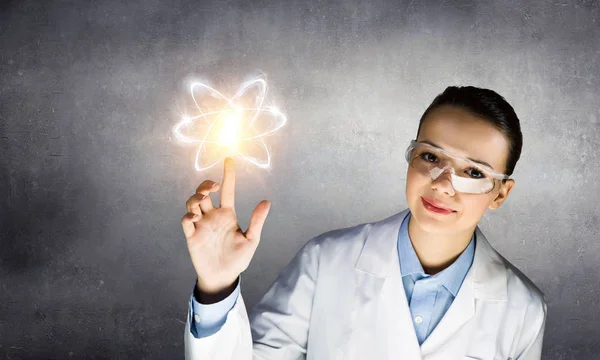 科学和医学方面的创新技术。混合媒体 — 图库照片