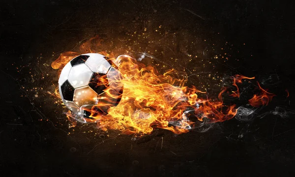 Balle de football en feu — Photo