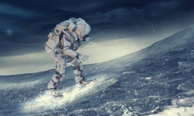 Yönetim Kurulu uçan üzerinde uzay adamı. Karışık teknik