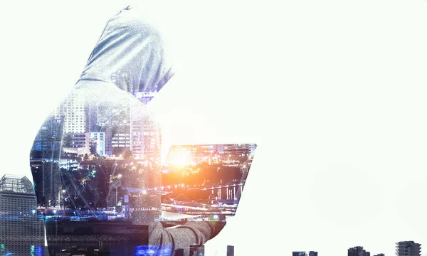 Dubbel Exponering Hacker Mannen Med Masken Med Laptop — Stockfoto