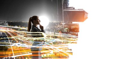 Geç geceye kadar çalışma. Karışık teknik