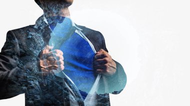 Süper iş adamı ve göğsüne uzayda