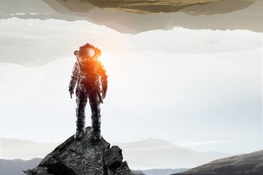 Astronot ve görevini. Karışık teknik