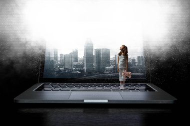 Çocuk Internet bağımlılığı sorunu. Karışık teknik