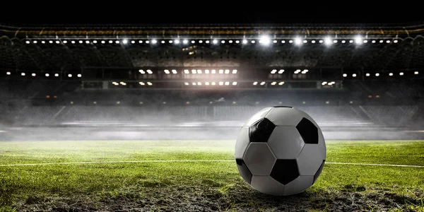Fotboll spel koncept. Mixed media — Stockfoto