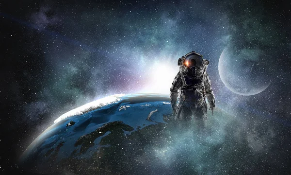 Astronaut en zijn missie. Mixed media — Stockfoto