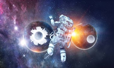 Astronot uzay görevi üzerinde. Karışık teknik