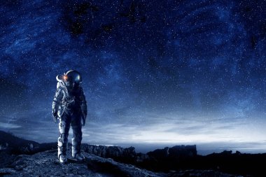 Astronot ve görevini. Karışık teknik