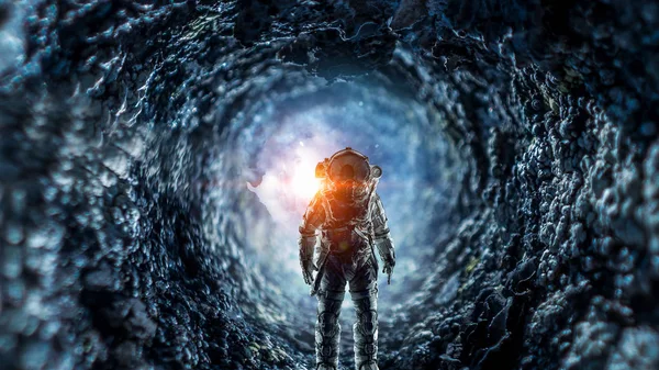 Astronaut en de ruimte. Mixed media — Stockfoto