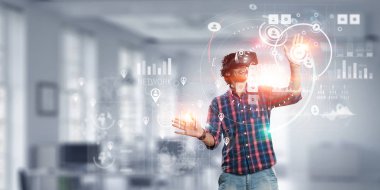 Sanal teknoloji dünya yaşıyor. Karışık teknik