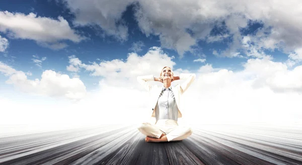 Estância e equilíbrio espiritual. Meios mistos — Fotografia de Stock