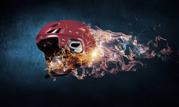 Burning sport helmet — Stock Photo, Image