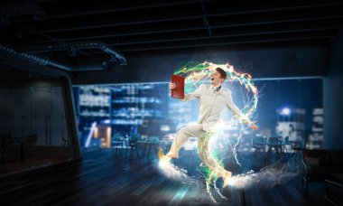 Onun büyük bir başarı. Karışık teknik