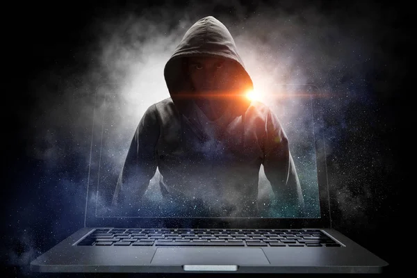 ネットワーク セキュリティとコンピューター犯罪。ミクスト メディア — ストック写真
