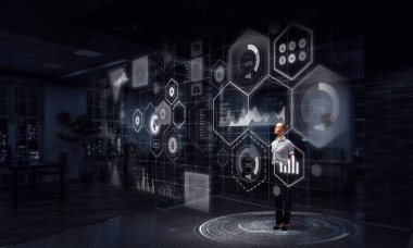 Küresel iş onun stratejisi