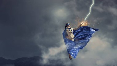 Gökyüzünde süper kadın