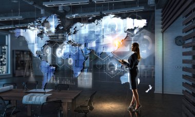 Küresel iş onun stratejisi