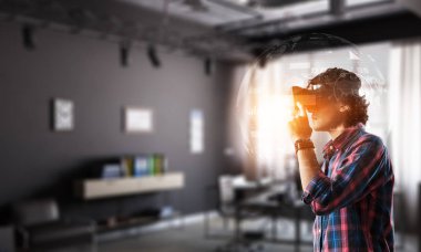 Sanal teknoloji dünya yaşıyor. Karışık teknik