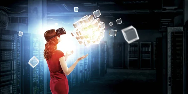 Experiencing virtual technology world. Mixed media — Stock Photo, Image