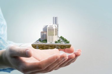 Yeni inşaat proje sunulması. Karışık teknik