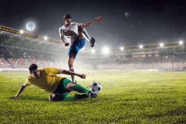 Futbol sıcak anlar. Karışık teknik