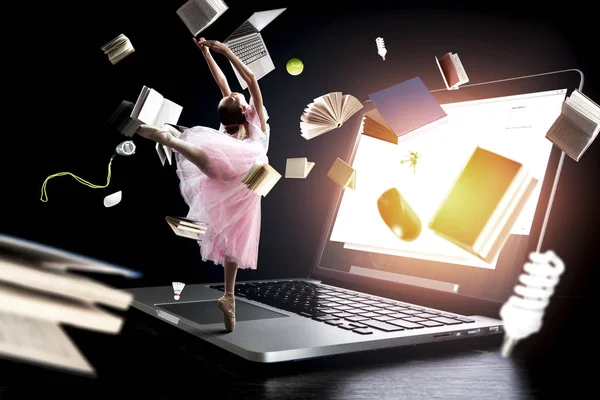 Drömmer om för att bli ballerina. Mixed media — Stockfoto