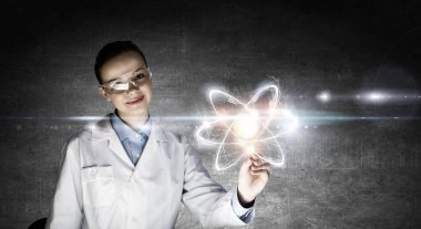 Bilim ve tıpta yenilikçi teknolojiler. Karışık ortam