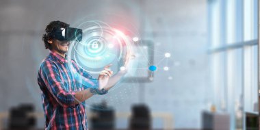 Sanal teknoloji dünya yaşıyor. Karışık teknik