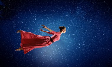 Dans tutkusu olduğunu