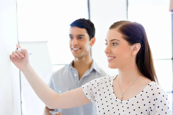 Affärsmöte med presentation — Stockfoto