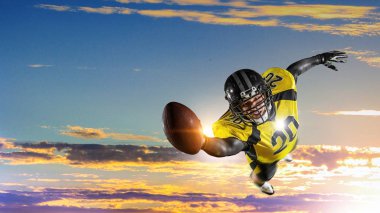 Merkezi oyuncu topu elinde. Karışık teknik