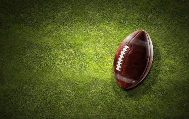 rugby topu çimenlerin üzerinde