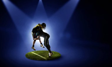 Rugby oyuncusu kaide üzerinde. Karışık teknik