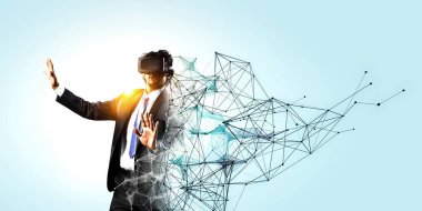 Sanal teknoloji dünya yaşıyor. Karışık teknik