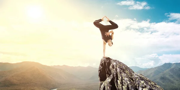 Extrema yoga praxis. Mixed media — Stockfoto
