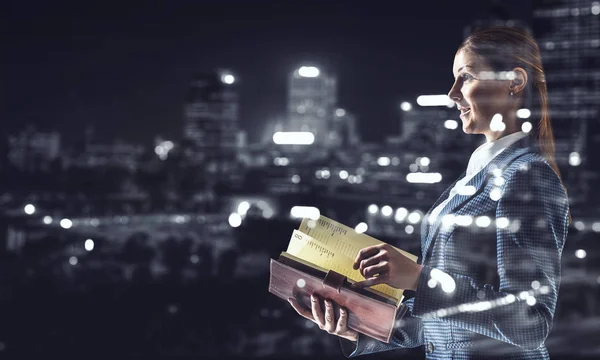 Giorno e notte lavorativi — Foto Stock