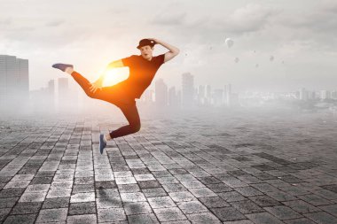 Onun dünya danstır. Karışık teknik