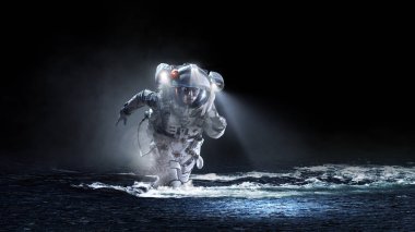 Hızlı çalışan uzay adamı. Karışık teknik