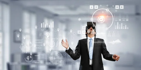 Latest technologies for business. Mixed media — Stock Photo, Image