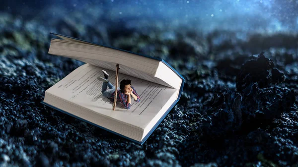 Book that takes you to another reality. Mixed media — Stock Photo, Image