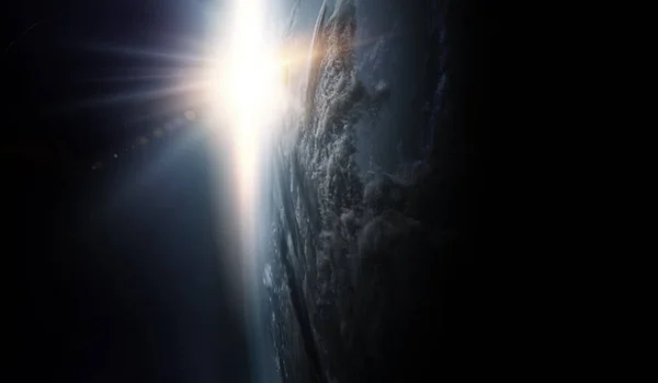 Salida del sol en la órbita del planeta, belleza espacial —  Fotos de Stock